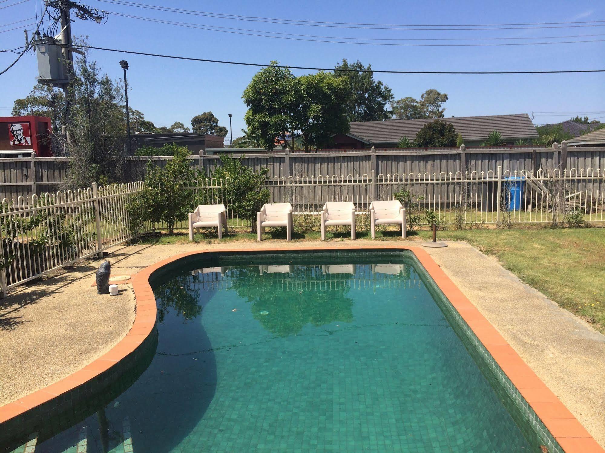 Sandown Heritage Motel Noble Park Eksteriør bilde